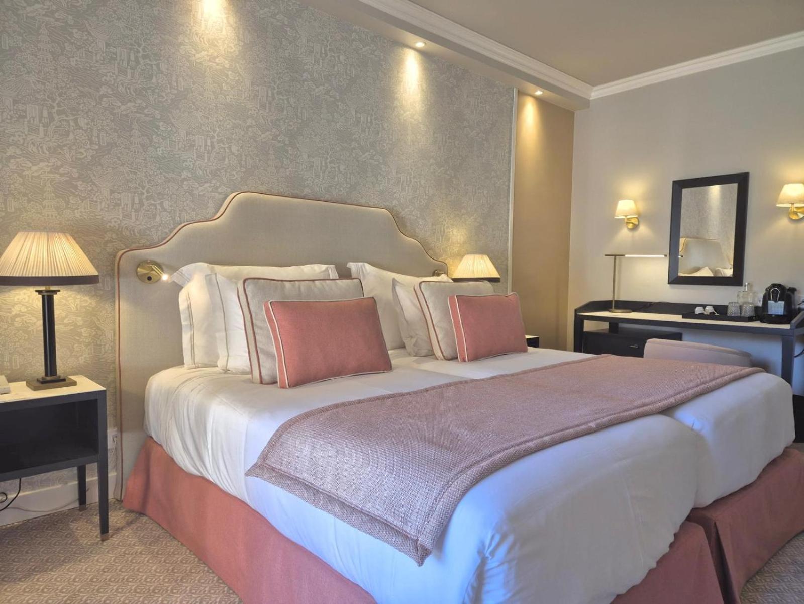 Deluxe Double Room Side Sea View Garden Access Spa Access